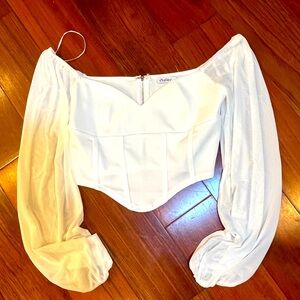 Aster sz s crop zip back top dressy elegance